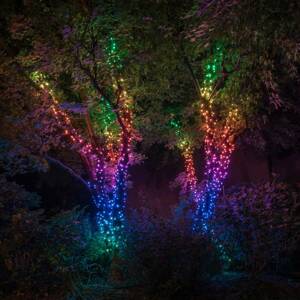 Svetelná reťaz Twinkly RGB, čierna, 250 pl., 20 m