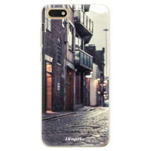 Odolné silikónové puzdro iSaprio - Old Street 01 - Huawei Honor 7S