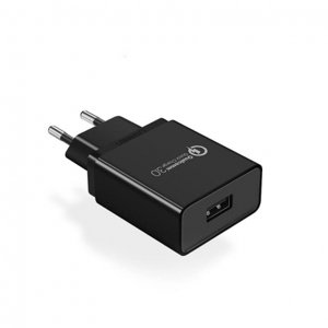 Ugreen CD122 USB sieťová nabíjačka QC 3.0 18W, čierna (70273)